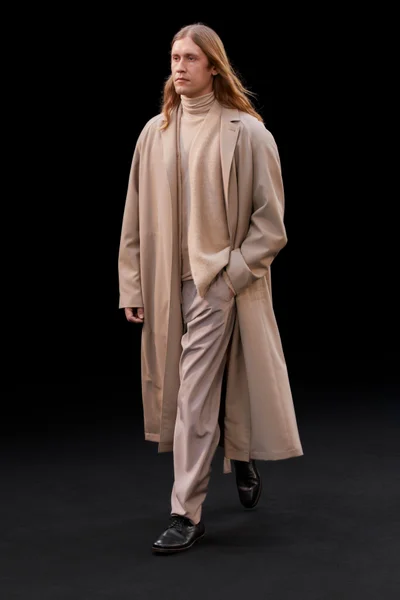Look 23